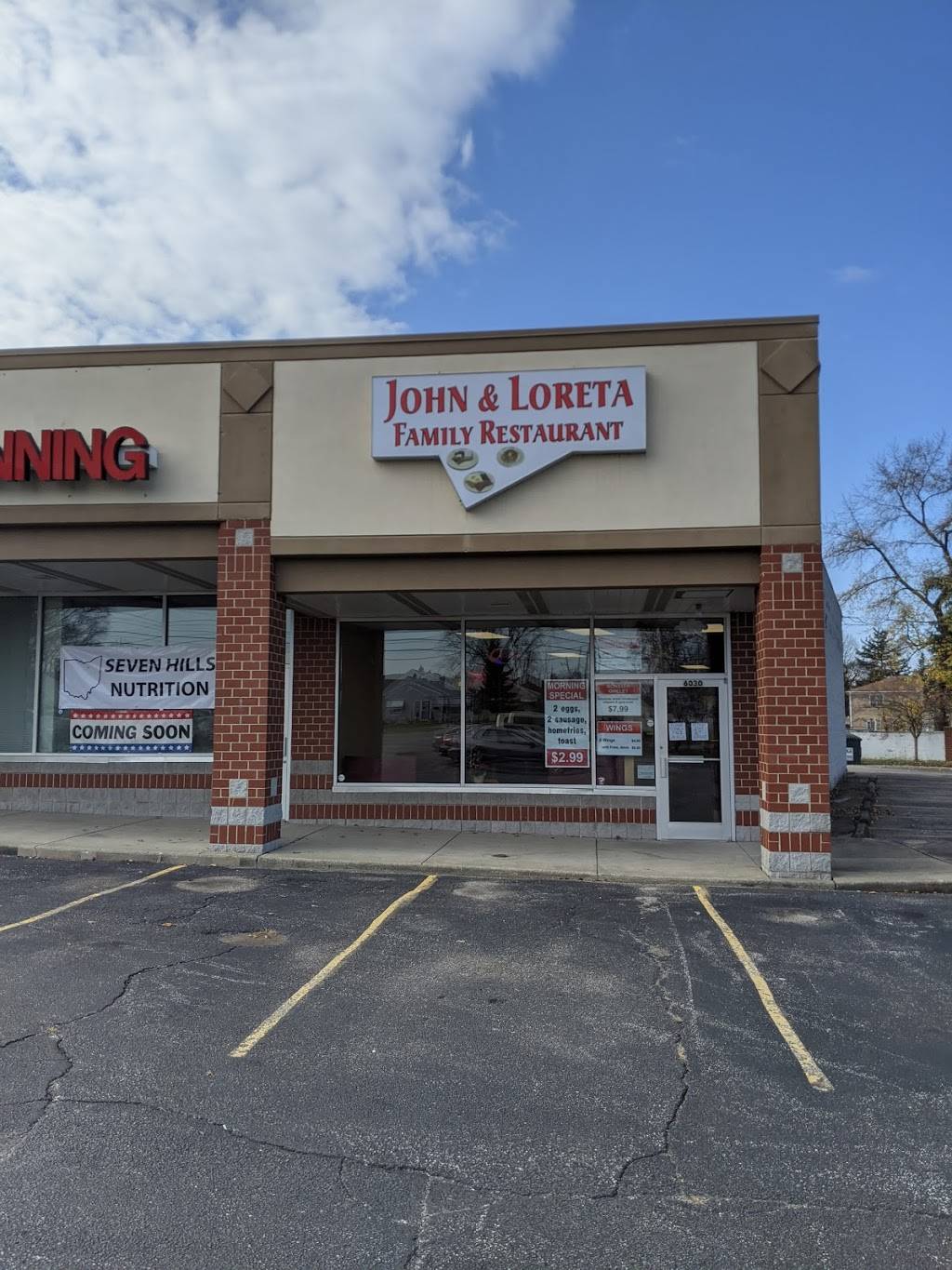 John and Loreta Family Restaurant | restaurant | 6030 Broadview Rd, Parma, OH 44134, USA | 4408570571 OR +1 440-857-0571