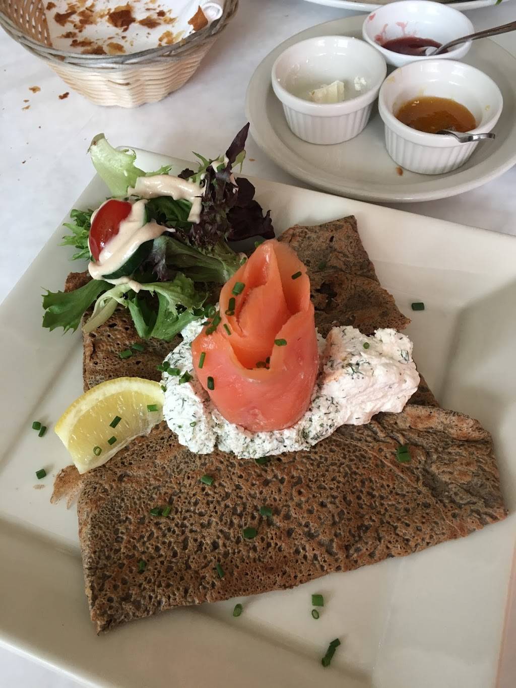 Paris 66 Bistro | restaurant | 6018 Centre Ave, Pittsburgh, PA 15206, USA | 4124048166 OR +1 412-404-8166