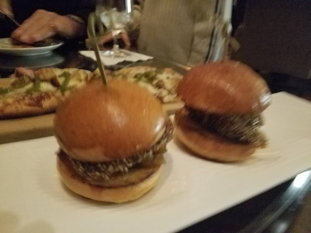 The Lobby Lounge | restaurant | 201 E Trade St, Charlotte, NC 28202, USA | 7045472244 OR +1 704-547-2244