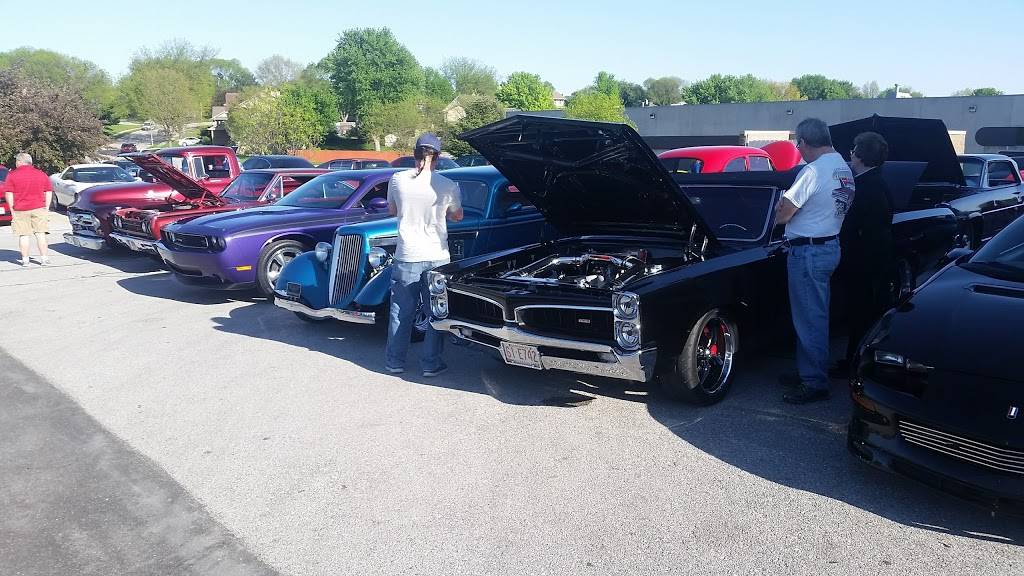 Don & Millies Restaurant | restaurant | 14321 Harrison St, Omaha, NE 68138, USA | 4029919112 OR +1 402-991-9112