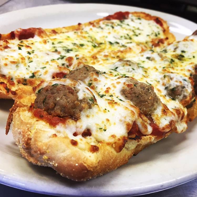 Moes Pizza | restaurant | 2129 FM2869, Hawkins, TX 75765, USA | 9037693333 OR +1 903-769-3333