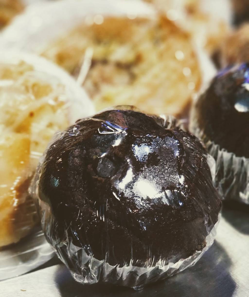 B Towne Coffee Co | cafe | 440 12th St W, Bradenton, FL 34205, USA | 9417453100 OR +1 941-745-3100