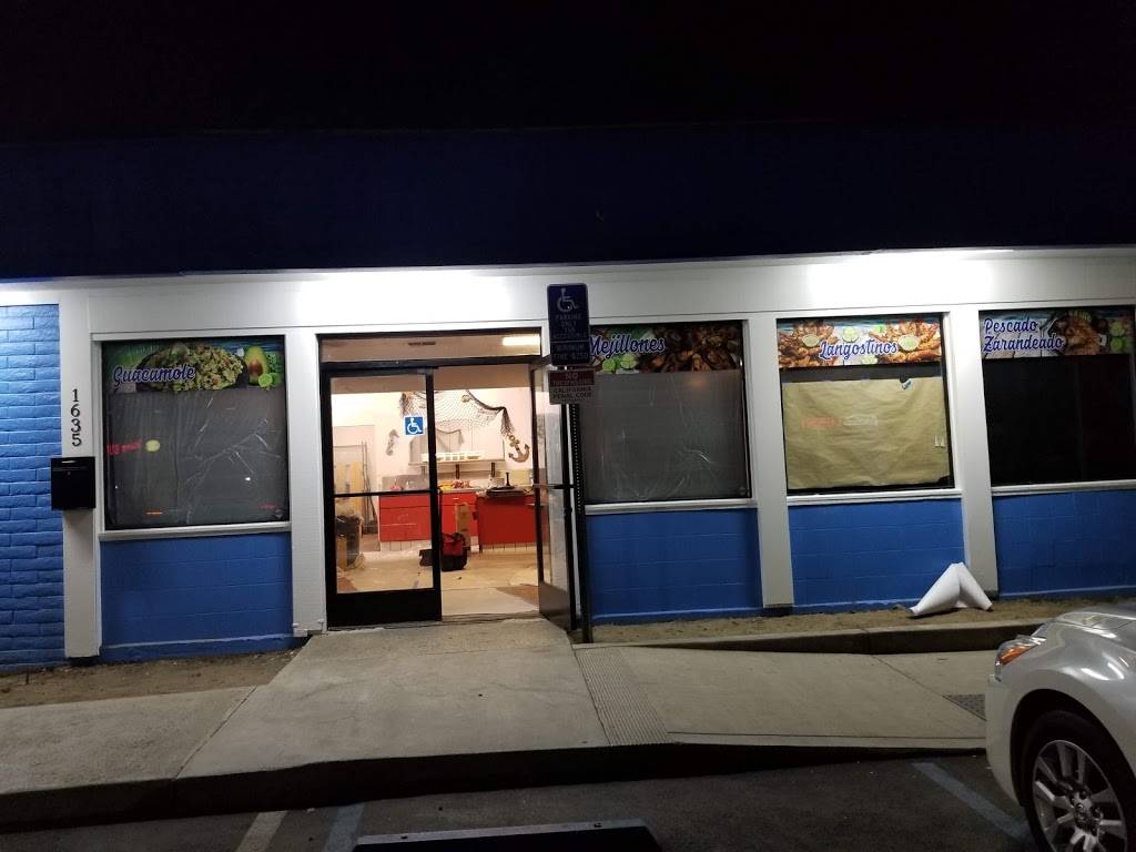 Mariscos Laguna Azul | restaurant | 1635 E 4th St, Ontario, CA 91764, USA | 9093959494 OR +1 909-395-9494