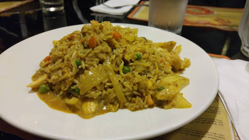 Bangkok Hung Cafe | restaurant | 29528 Northwestern Hwy, Southfield, MI 48034, USA | 2483560032 OR +1 248-356-0032