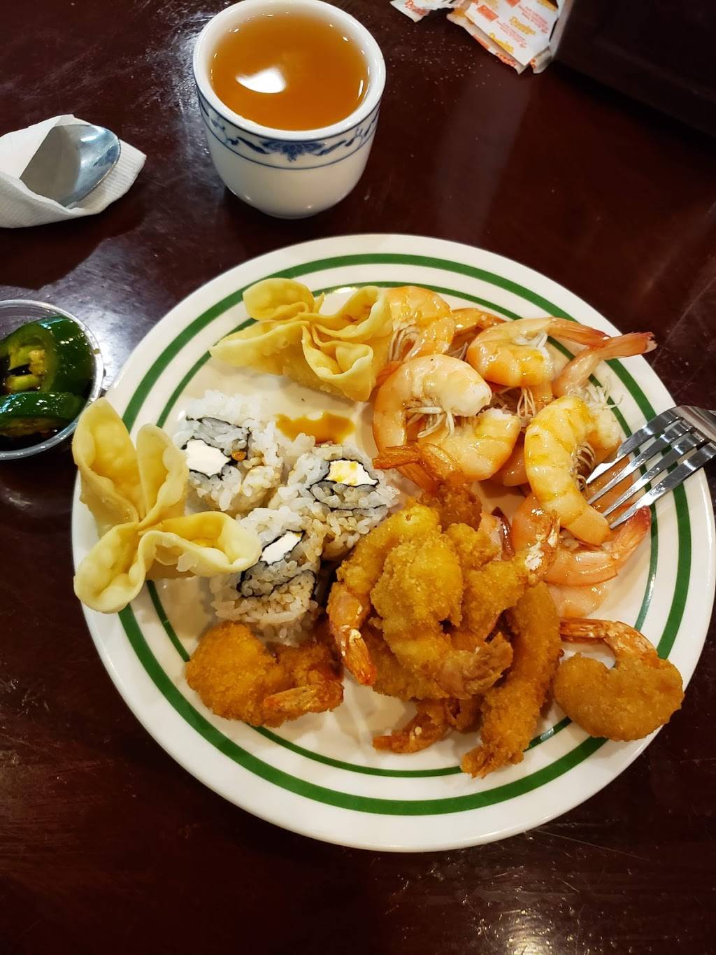 China Buffet | restaurant | 1797 S West Ave, Freeport, IL 61032, USA | 8152352234 OR +1 815-235-2234