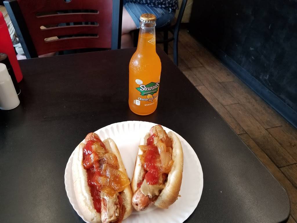 Jolly Nicks | restaurant | 31 E Madison Ave, Dumont, NJ 07628, USA | 2015010889 OR +1 201-501-0889