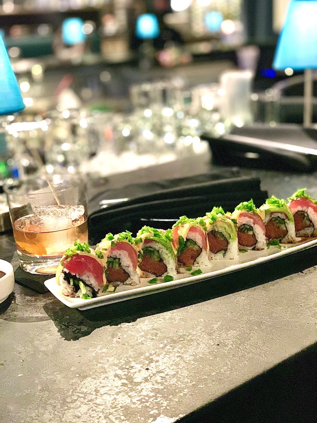 Catch 12 | restaurant | 400 W Peachtree St NW #12, Atlanta, GA 30308, USA | 4044181250 OR +1 404-418-1250