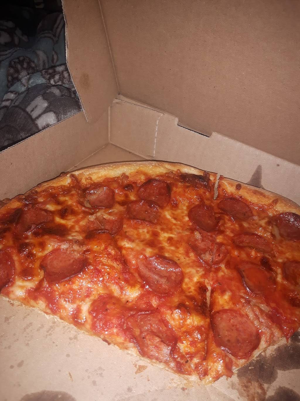 Marios Place | restaurant | 177 E Main St, Welland, ON L3B 3W7, Canada | 9057347422 OR +1 905-734-7422