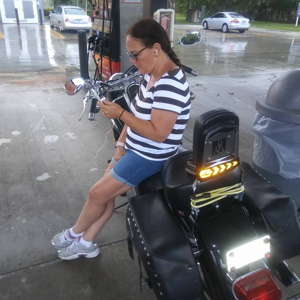 RaceTrac | bakery | 1955 NE 8th St, Homestead, FL 33033, USA | 3052451355 OR +1 305-245-1355