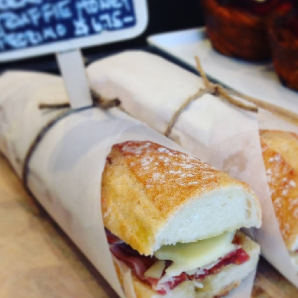 G.E. Brown Fine Food & Provisions | meal takeaway | 652 Old Post Rd, Bedford, NY 10506, USA | 9142343185 OR +1 914-234-3185