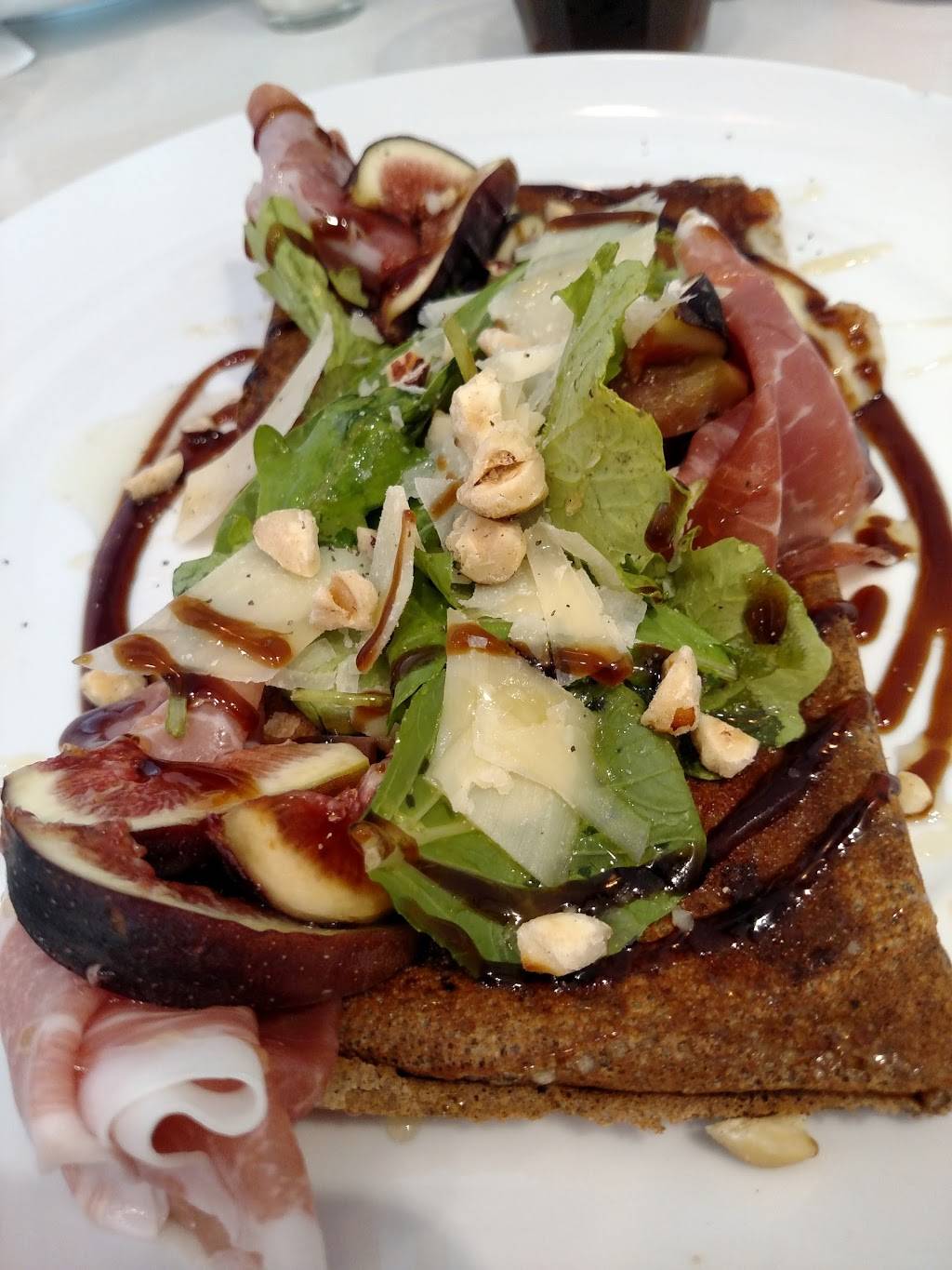 Whisk Crepes Cafe | cafe | 1888 Sylvan Ave F120, Dallas, TX 75208, USA | 4694071899 OR +1 469-407-1899