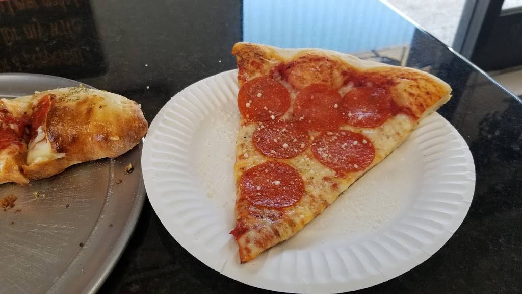 Pinocchios Pizza #1 | restaurant | 8400 a Church St, Gilroy, CA 95020, USA | 4088473464 OR +1 408-847-3464