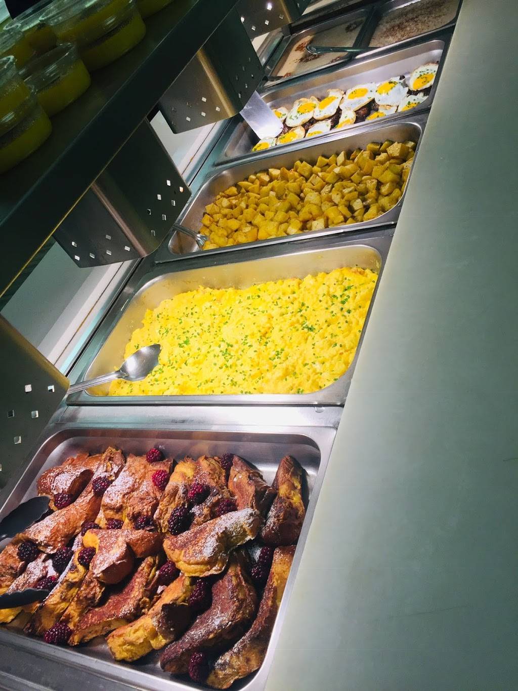 Granite Bistro | restaurant | 240 Duncan Mill Rd, North York, ON M3B 3S6, Canada | 6473529237 OR +1 647-352-9237