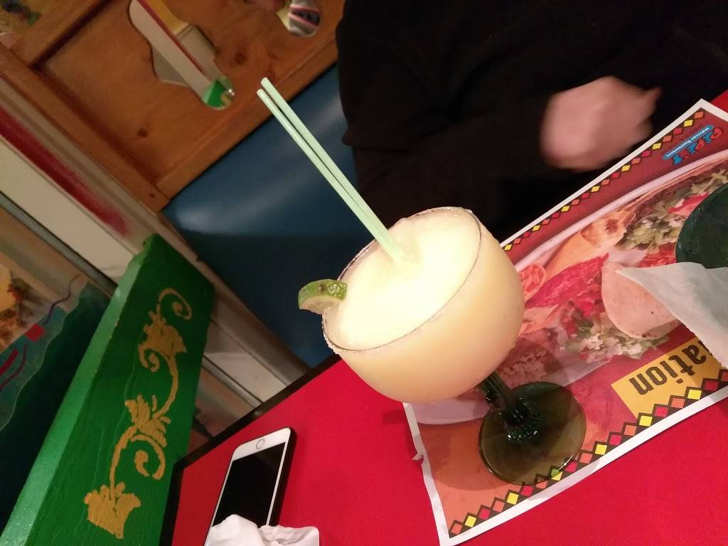 Pepes Mexican Restaurant | restaurant | 1502 Lincoln Hwy, Schererville, IN 46375, USA | 2198659901 OR +1 219-865-9901