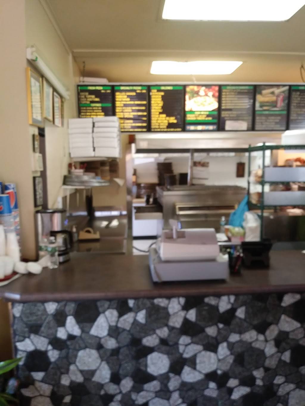 Olympic Pizza | restaurant | 134 Woodstock Ave, Rutland, VT 05701, USA | 8027862200 OR +1 802-786-2200