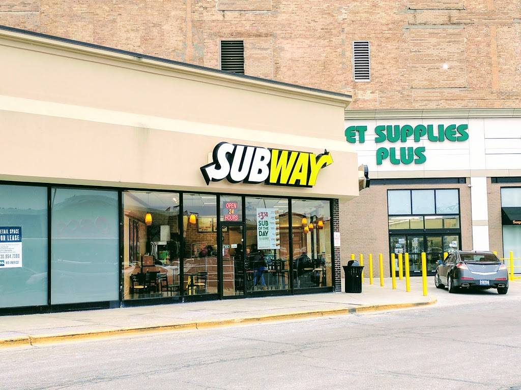 Subway Restaurants | restaurant | 1300 N Ashland Ave, Commons Suite P, Chicago, IL 60622, USA | 7732894922 OR +1 773-289-4922
