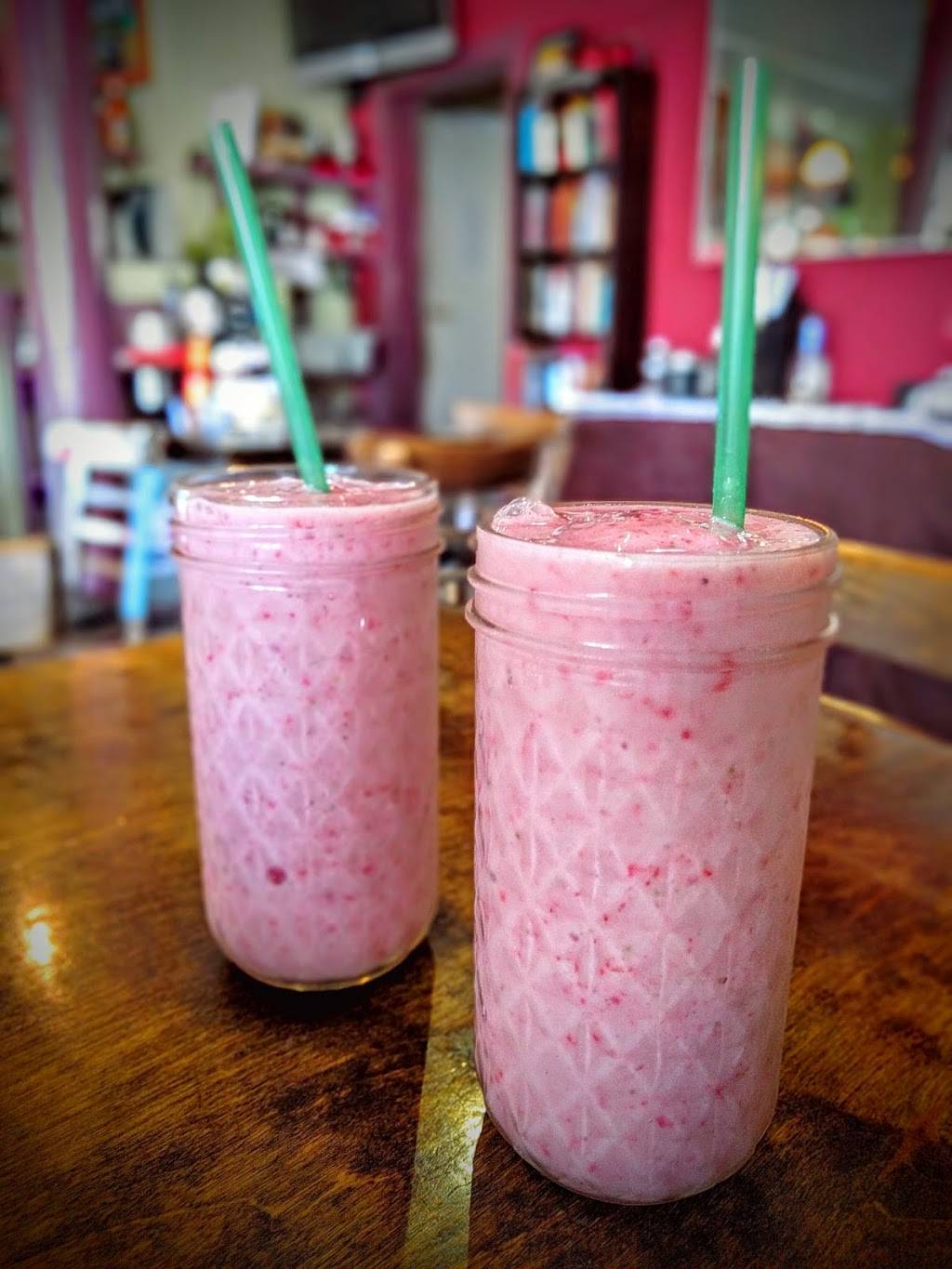 New Alternatives Cafe | cafe | 1600 Guerrero St, San Francisco, CA 94110, USA | 4158265282 OR +1 415-826-5282