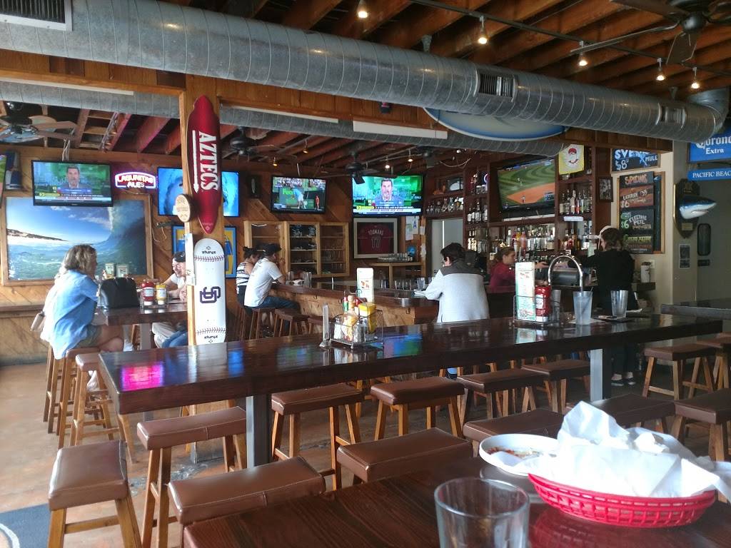 Dirty Birds | restaurant | 2734, 4656 Mission Blvd, San Diego, CA 92109, USA | 8582742473 OR +1 858-274-2473