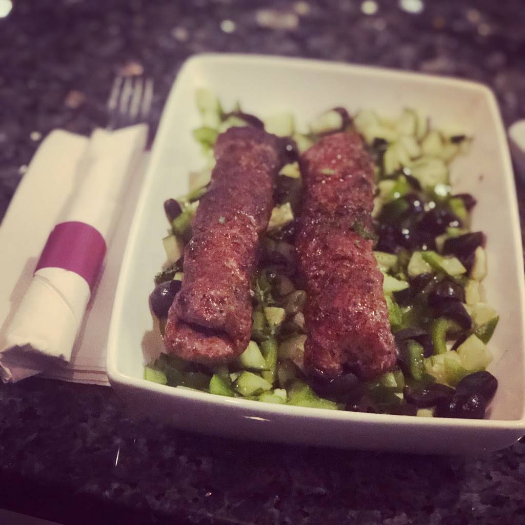 Makani Restaurant & Lounge | meal takeaway | 23070 Oakgrove Rd #150, Sterling, VA 20166, USA | 7034373030 OR +1 703-437-3030