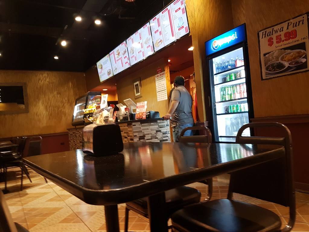 Mr. Broast MG | restaurant | 7947 Golf Rd, Morton Grove, IL 60053, USA | 8479652422 OR +1 847-965-2422