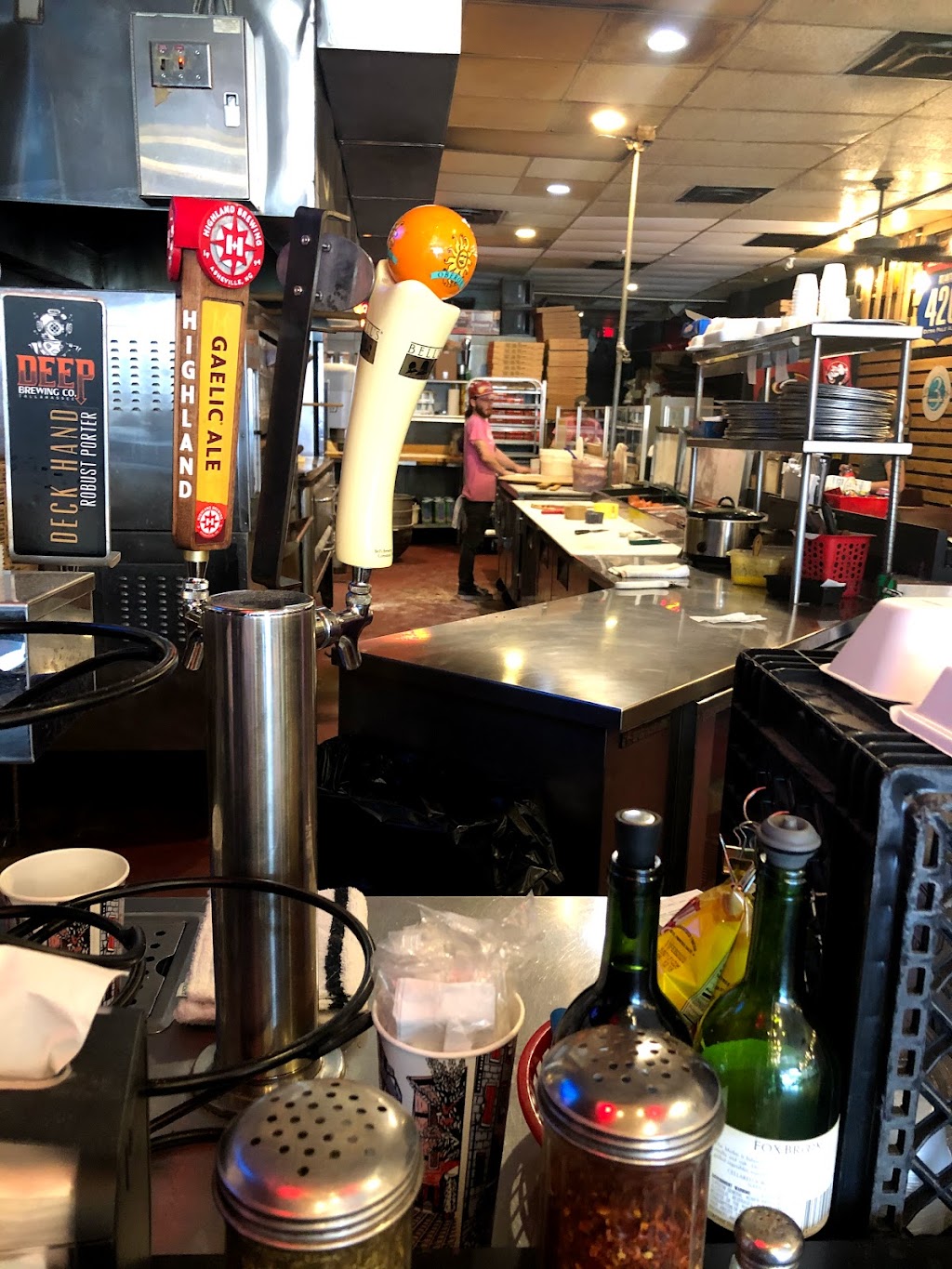 Decent Pizza | restaurant | 1026 N Monroe St, Tallahassee, FL 32303, USA | 8502226400 OR +1 850-222-6400