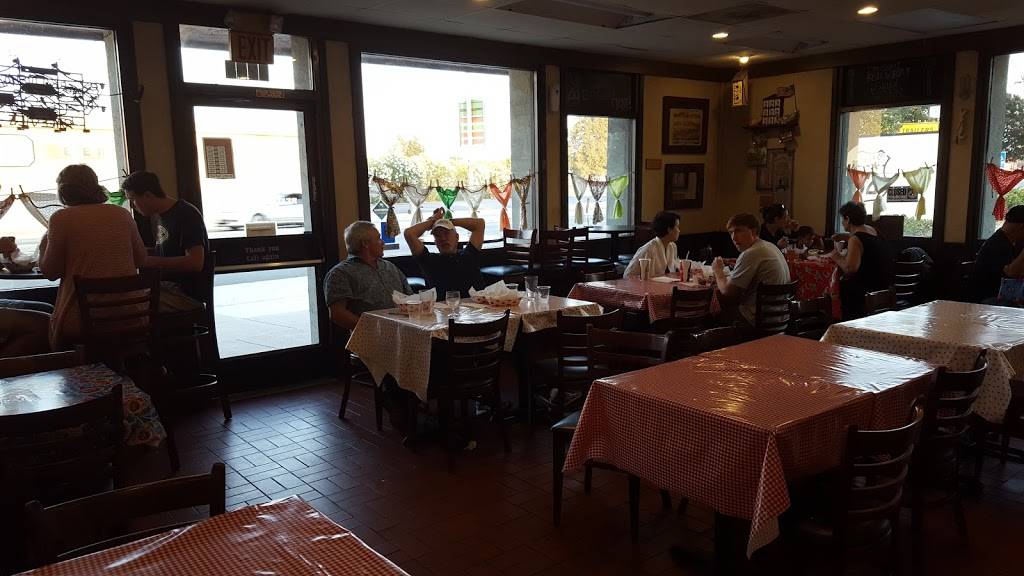 BBQ 152 | restaurant | 8295 Monterey Rd, Gilroy, CA 95020, USA | 4088424499 OR +1 408-842-4499