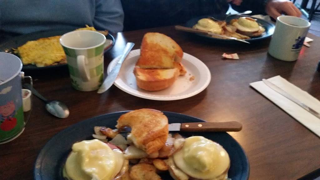 Hoatys of Hampton | restaurant | 682 Lafayette Rd, Hampton, NH 03842, USA | 6039261198 OR +1 603-926-1198