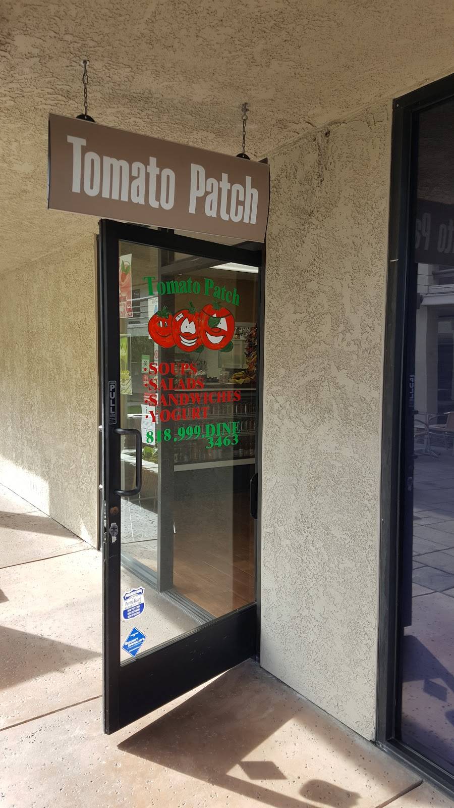 Tomato Patch | restaurant | 19730 Ventura Blvd #103, Woodland Hills, CA 91364, USA | 8189993463 OR +1 818-999-3463