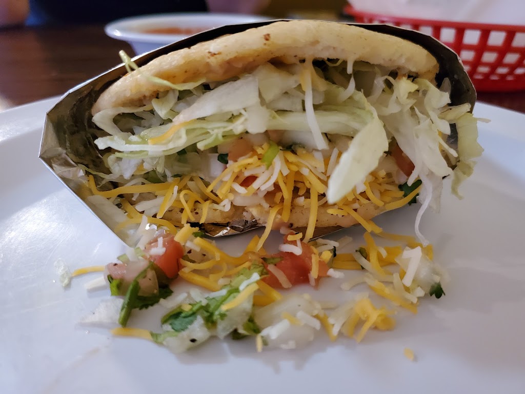 La Fonda | restaurant | 1021 E Gamebird Rd, Pahrump, NV 89048, USA | 7752531604 OR +1 775-253-1604