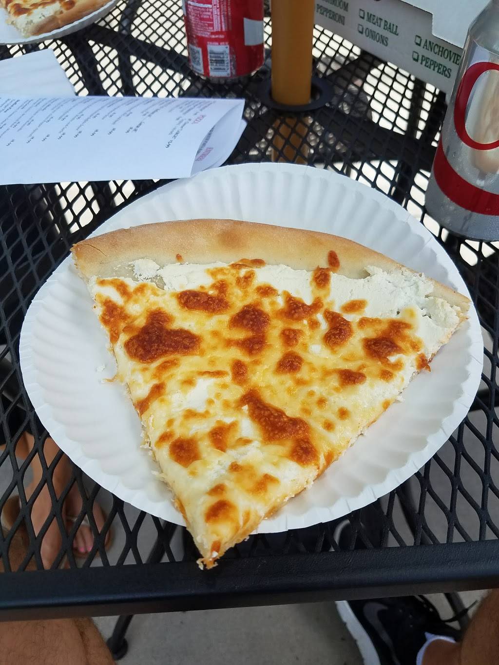 Amicis Pizza & Pasta | meal delivery | 16132 Churchview Dr #115, Lithia, FL 33547, USA | 8136431222 OR +1 813-643-1222