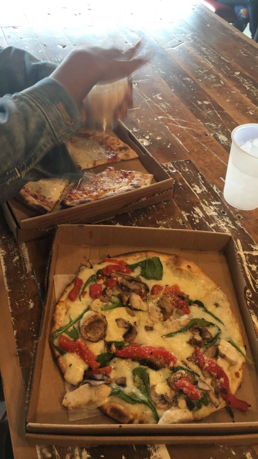 MOD Pizza | restaurant | 10173 Grand Pkwy #104, Richmond, TX 77407, USA | 8325585534 OR +1 832-558-5534