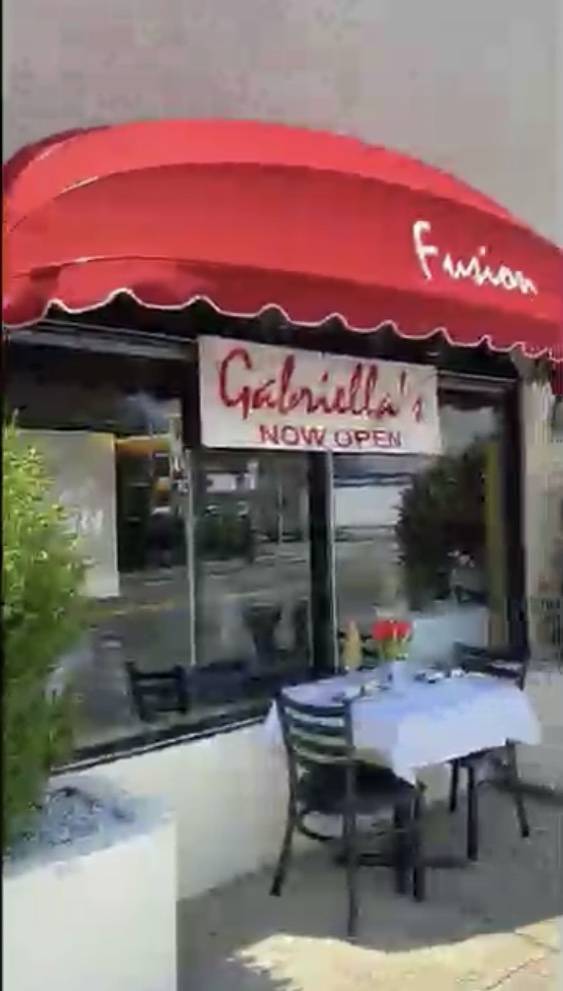 Gabriella’s Italian Fusion | restaurant | 130 W Post Rd, White Plains, NY 10606, USA | 9143584416 OR +1 914-358-4416