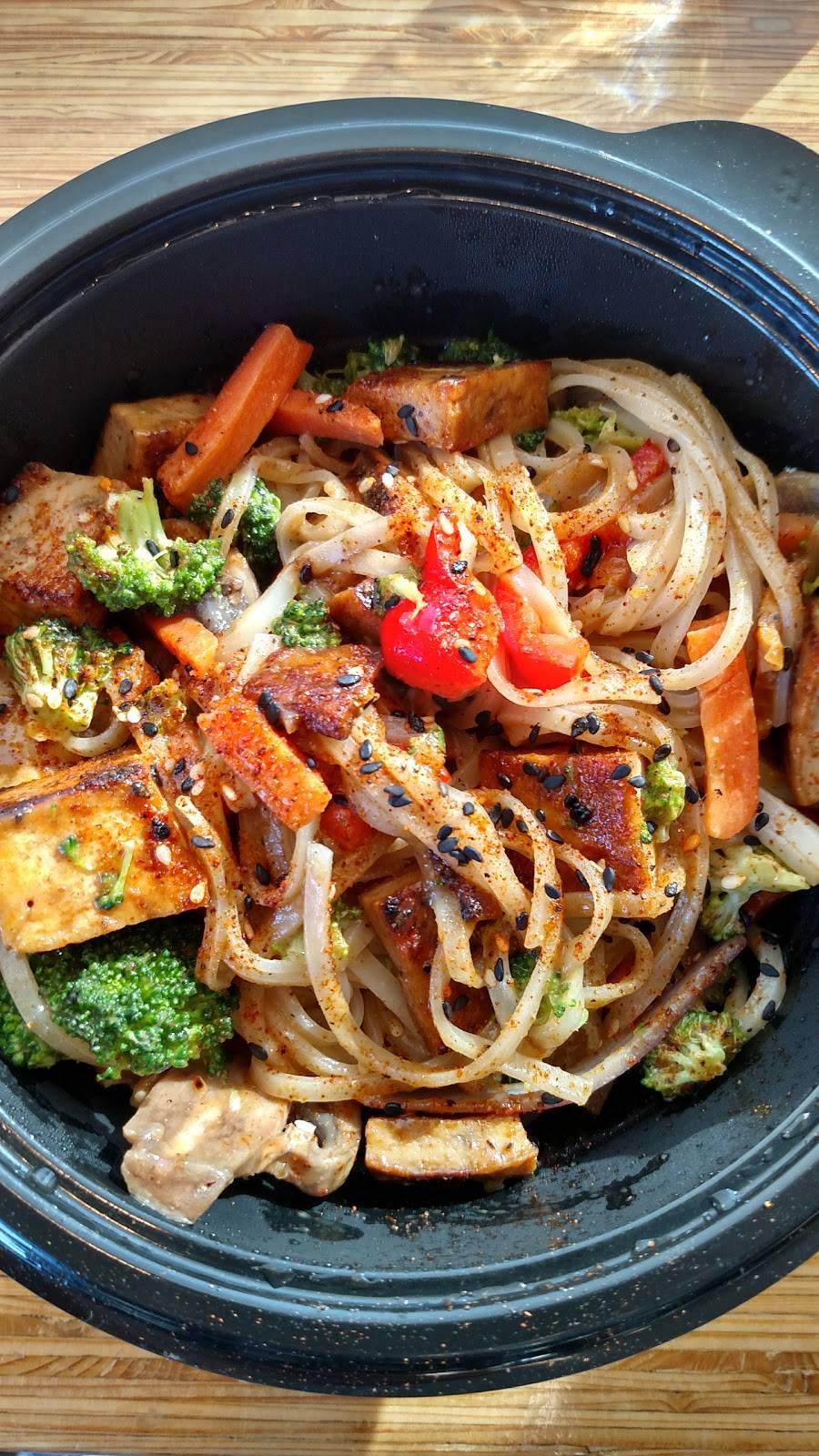 Noodles and Company | restaurant | 1528 Gemini Pl, Columbus, OH 43240, USA | 6144680500 OR +1 614-468-0500
