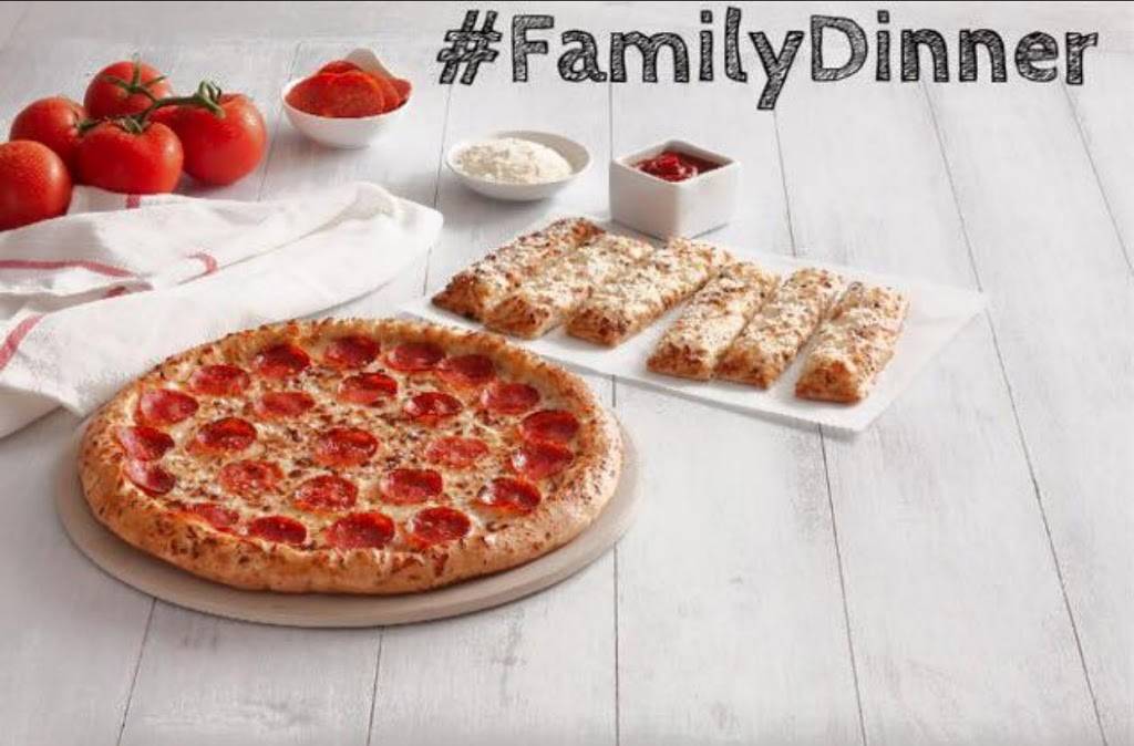 Indy Mart Gas Valero / Hunt Brothers Pizza / Charley Biggs Chic | meal takeaway | 8009 W Washington St, Indianapolis, IN 46231, USA | 3172416776 OR +1 317-241-6776