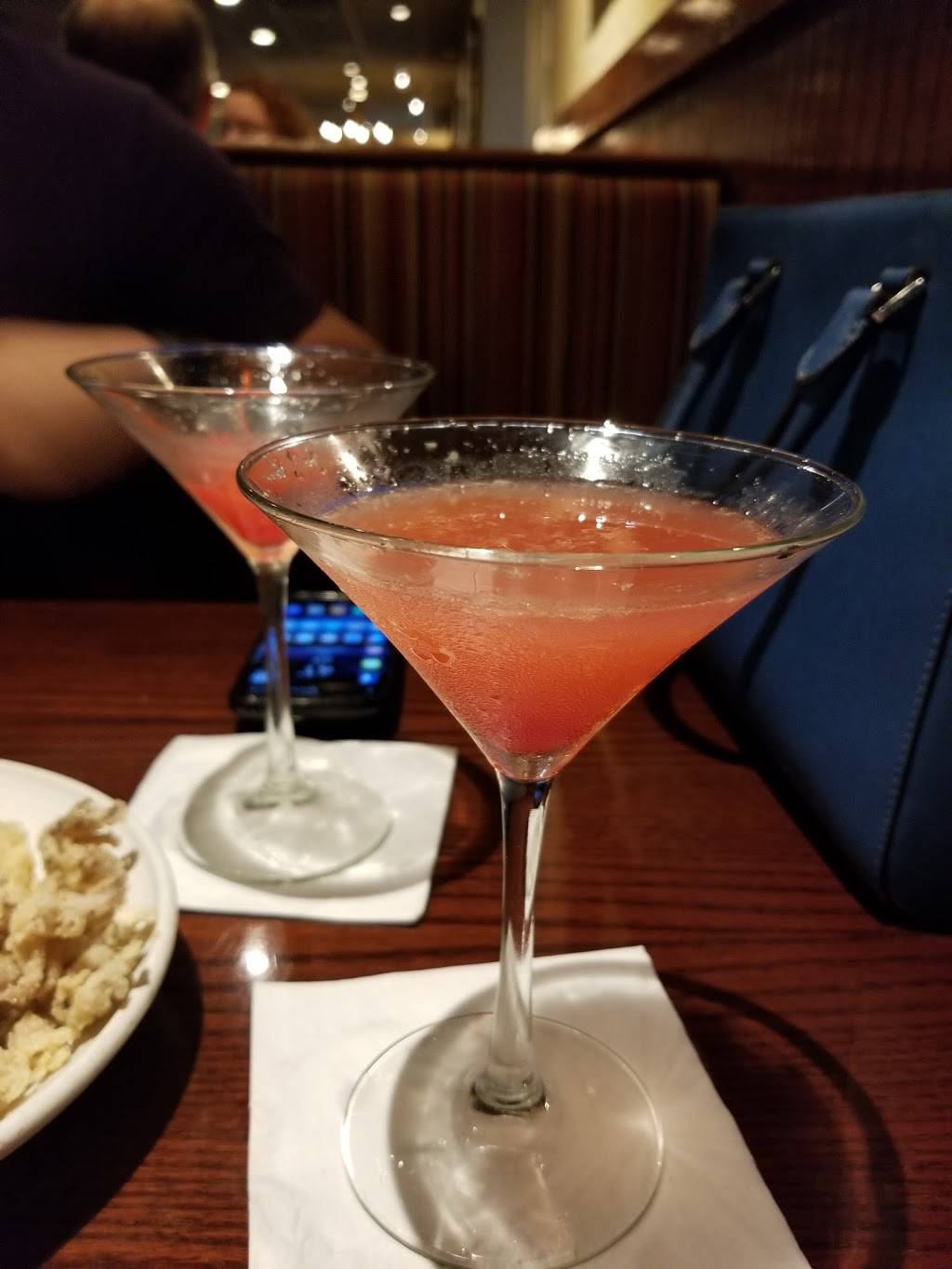 Carrabbas Italian Grill | restaurant | 9 3rd St N, Jacksonville Beach, FL 32250, USA | 9042495550 OR +1 904-249-5550