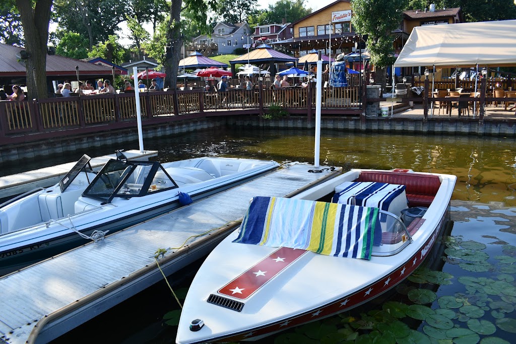 Famous Freddies Roadhouse | restaurant | 510 S, 510 Park Ave, Fox Lake, IL 60020, USA | 8475879677 OR +1 847-587-9677