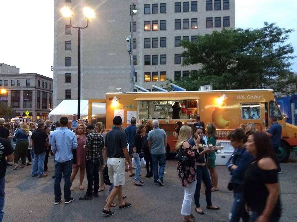 Macarollin | restaurant | 7979 Pittsford Victor Rd #117, Victor, NY 14564, USA | 5852614655 OR +1 585-261-4655