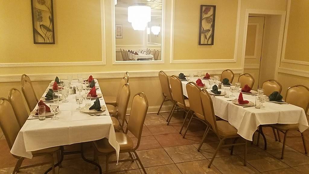La Villa Restaurant Lounge and Banquets | restaurant | 3632 N Pulaski Rd, Chicago, IL 60641, USA | 7732837980 OR +1 773-283-7980