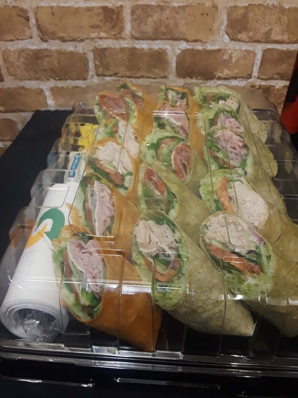 Subway | restaurant | 5650 Sheridan Rd, Lawton, OK 73503, USA | 5802501179 OR +1 580-250-1179