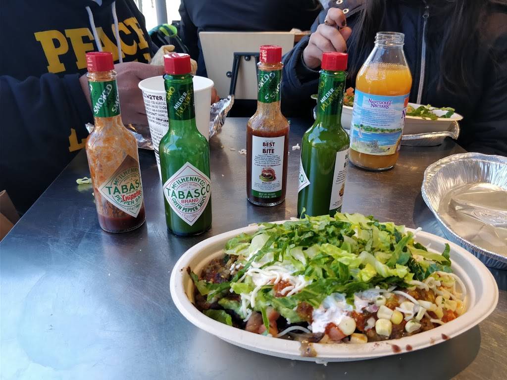 Chipotle Mexican Grill | restaurant | 2600 Connecticut Ave NW Ste 200, Washington, DC 20008, USA | 2022999111 OR +1 202-299-9111