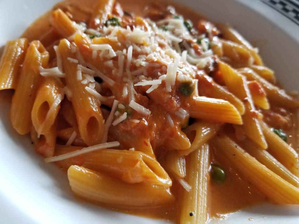 Portofinos Pizza and Pasta | restaurant | 10920 S Parker Rd, Parker, CO 80134, USA | 3038419900 OR +1 303-841-9900