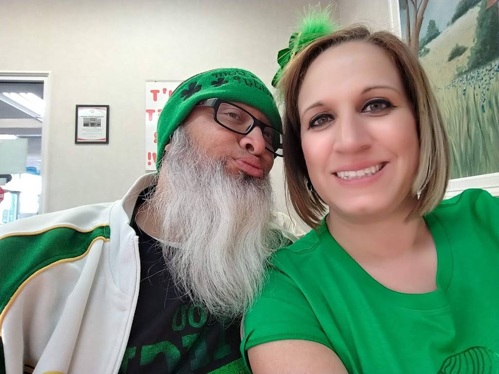 Dairy Queen Store | restaurant | 135 S McLennan Dr, Elm Mott, TX 76640, USA | 2548291313 OR +1 254-829-1313