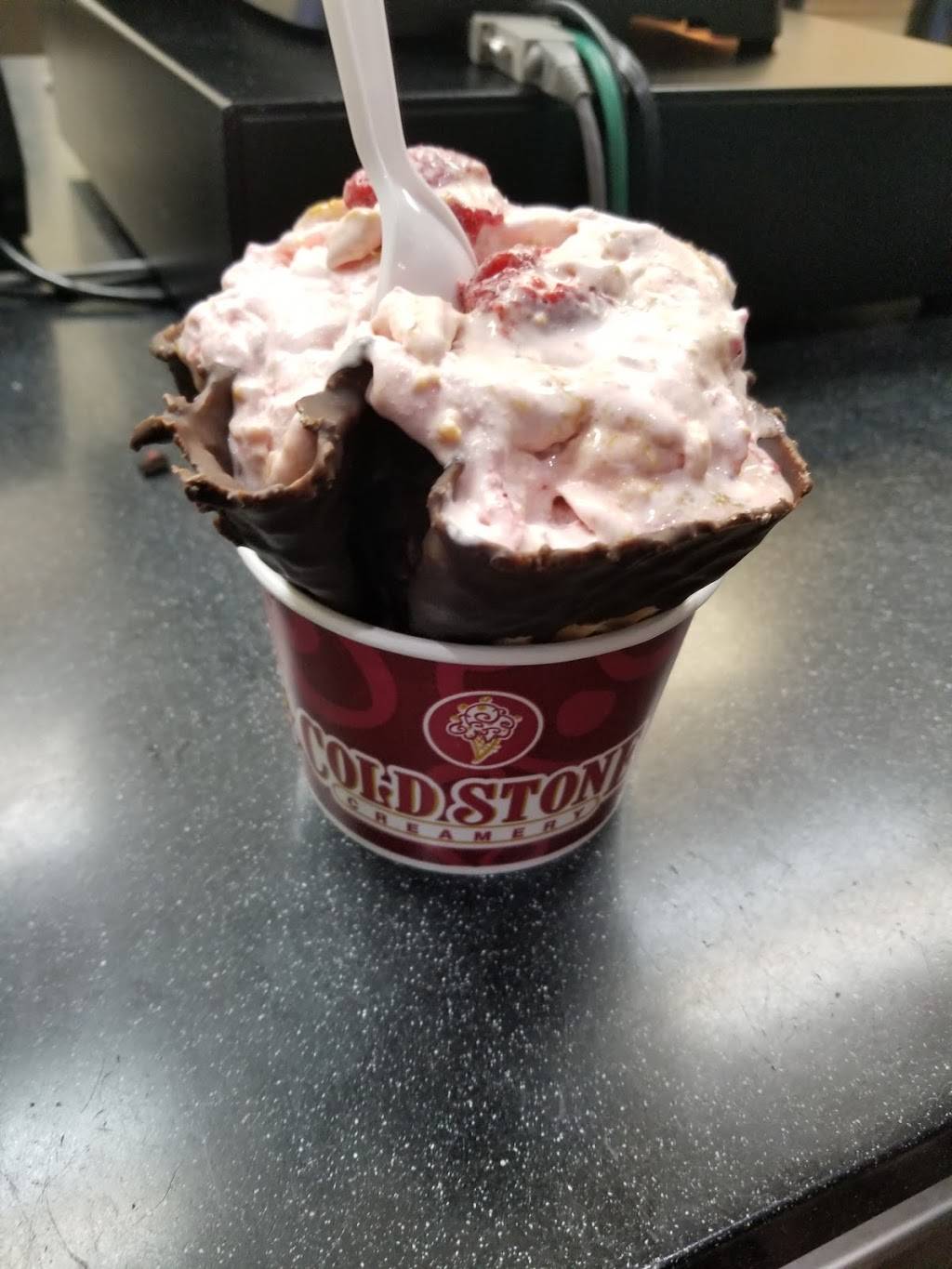 Cold Stone Creamery | bakery | 13624 SW 88th St, Miami, FL 33186, USA | 3053870550 OR +1 305-387-0550