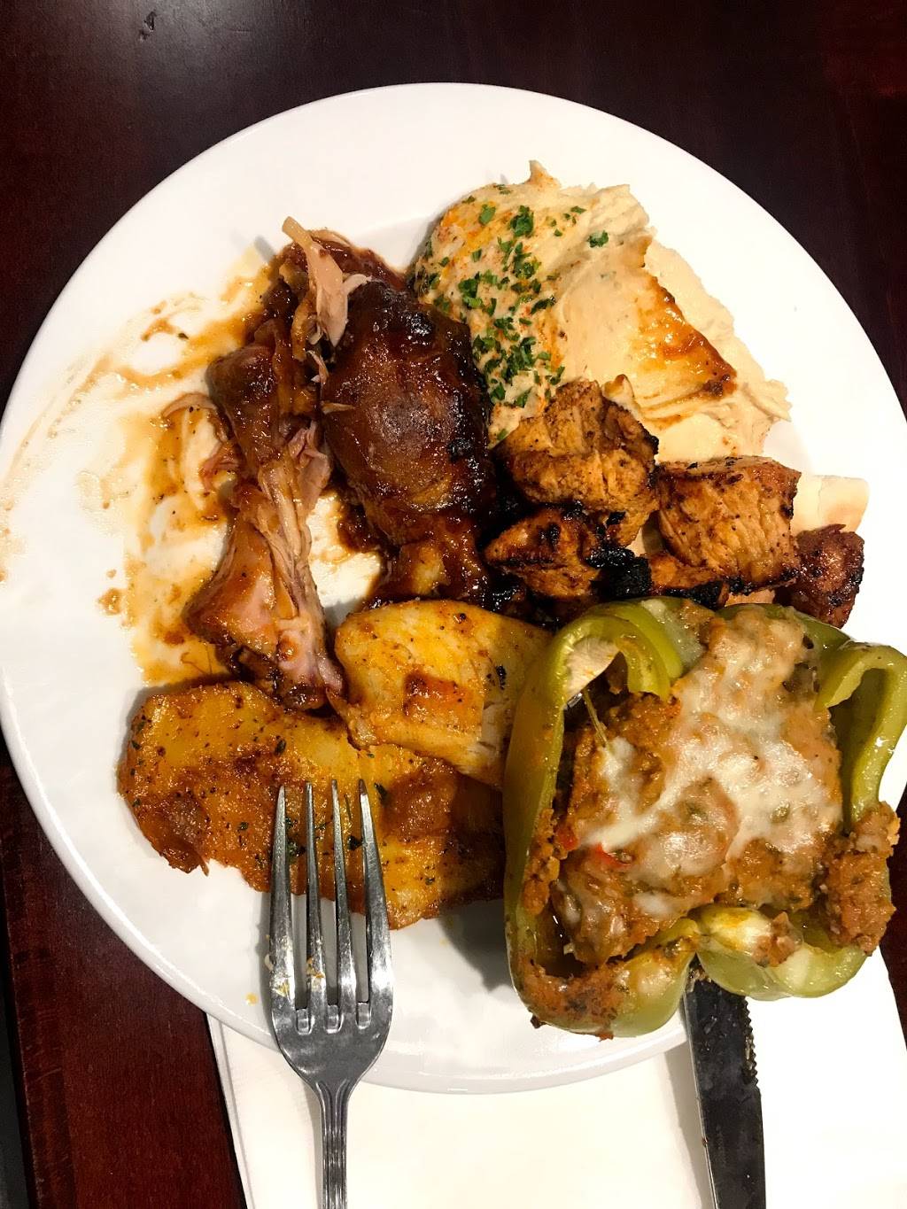 Darna Mediterranean Kitchen | restaurant | 925 K St, Sacramento, CA 95814, USA | 9164477500 OR +1 916-447-7500