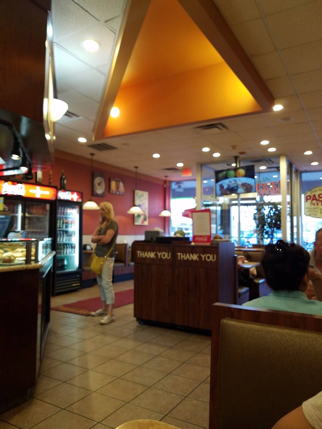 Alitalia Pizzeria & Restaurant | restaurant | 999 Montauk Hwy, West Babylon, NY 11704, USA | 6315874394 OR +1 631-587-4394