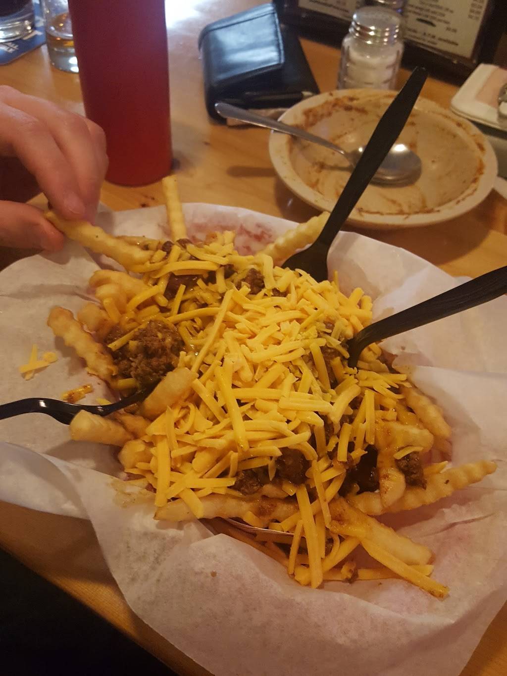 Drift Inn | restaurant | 1535 S Ashland Ave, De Pere, WI 54115, USA | 9203365929 OR +1 920-336-5929