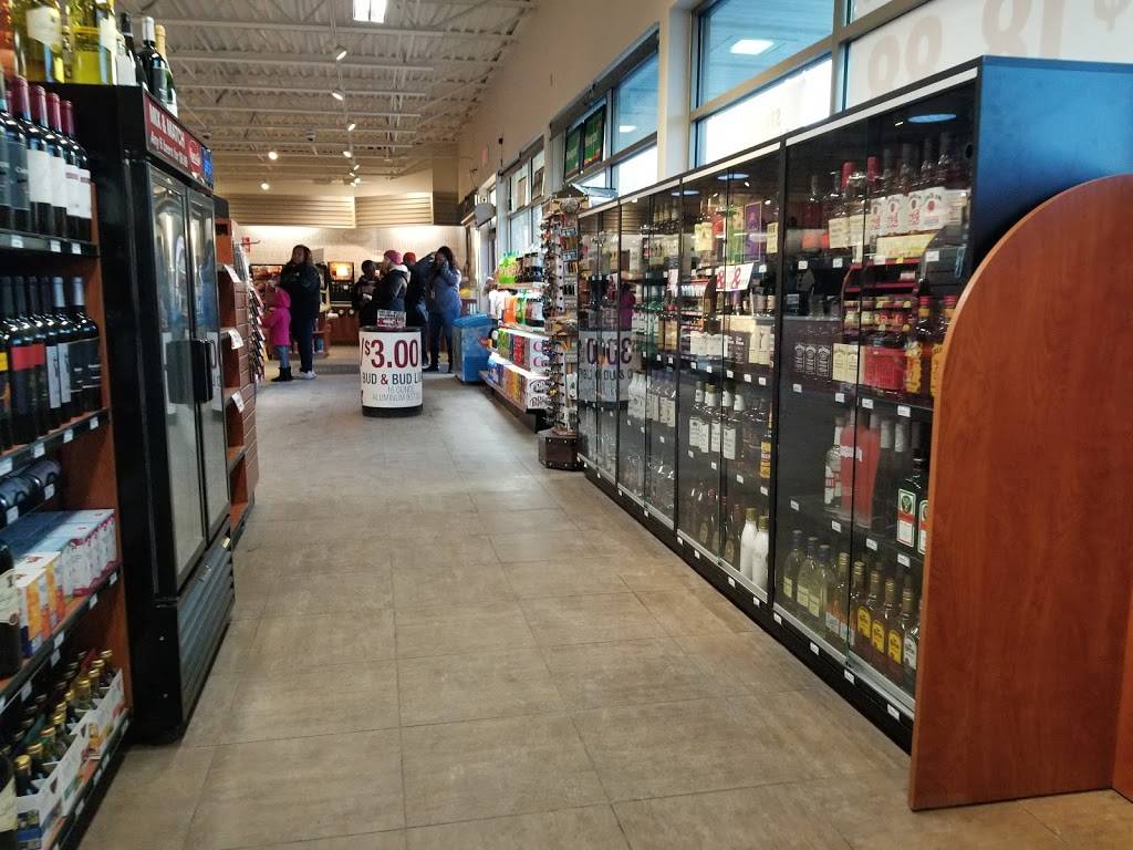 Kum & Go | meal takeaway | 1819 N 72nd St, Omaha, NE 68104, USA | 4028278112 OR +1 402-827-8112