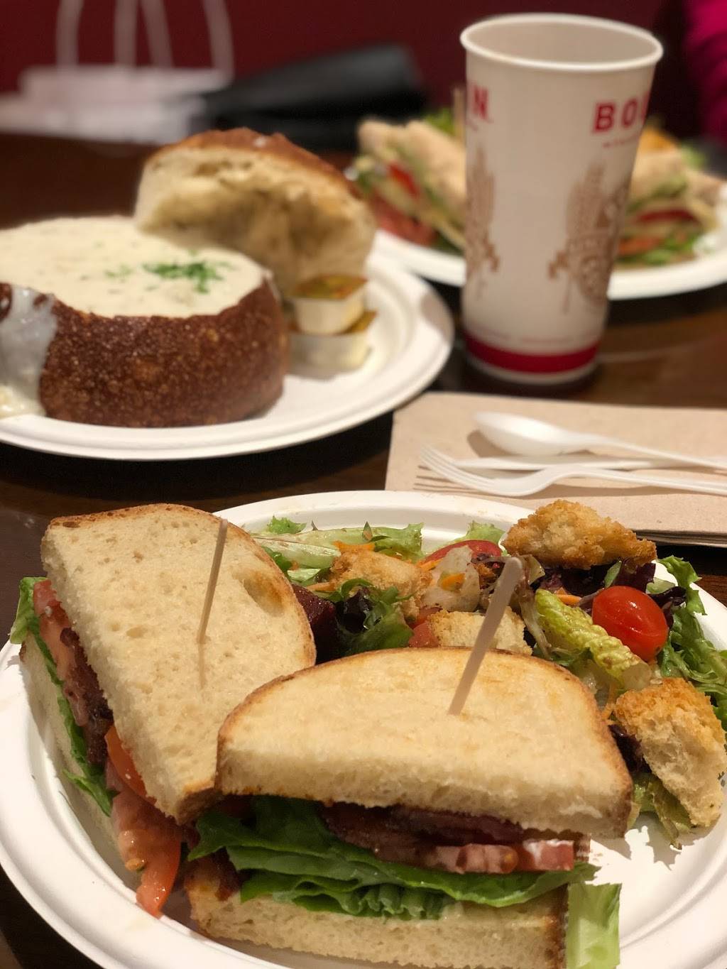 Boudin Bakery Cafe | bakery | 3251 20th Ave, San Francisco, CA 94132, USA | 4155641849 OR +1 415-564-1849