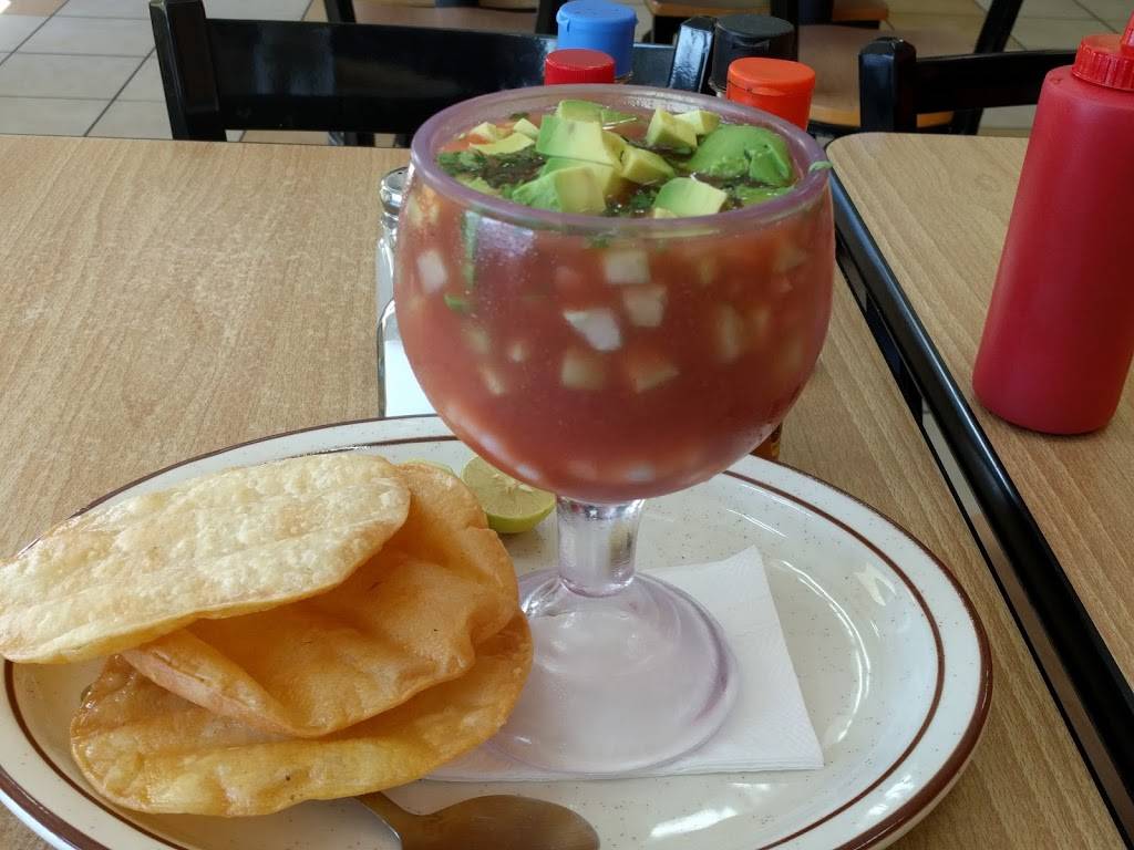 Chelos Burgers | restaurant | 27900 Date Palm Dr, Cathedral City, CA 92234, USA | 7603220444 OR +1 760-322-0444