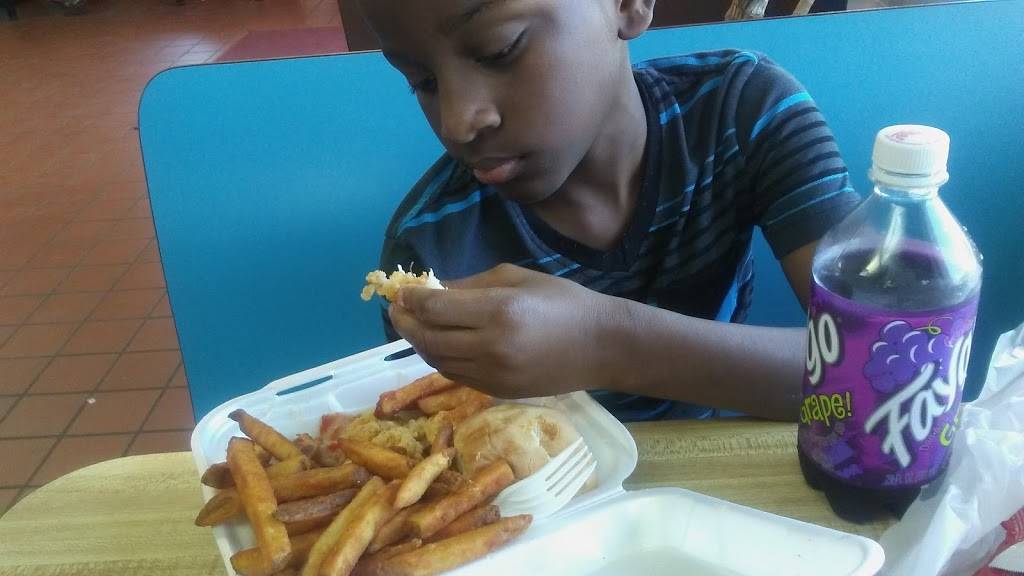 Johns Seafood | restaurant | 6904 Linwood Ave, Shreveport, LA 71106, USA | 3188612229 OR +1 318-861-2229